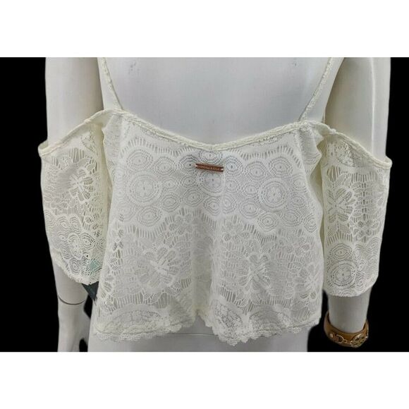Kendall & Kylie Size Small Crop Top Lace Flutter Sleeve Lined Ivory - Picture 3 of 10